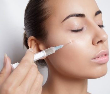 Botox Injection Procedure From Dr. Edmund Kwan